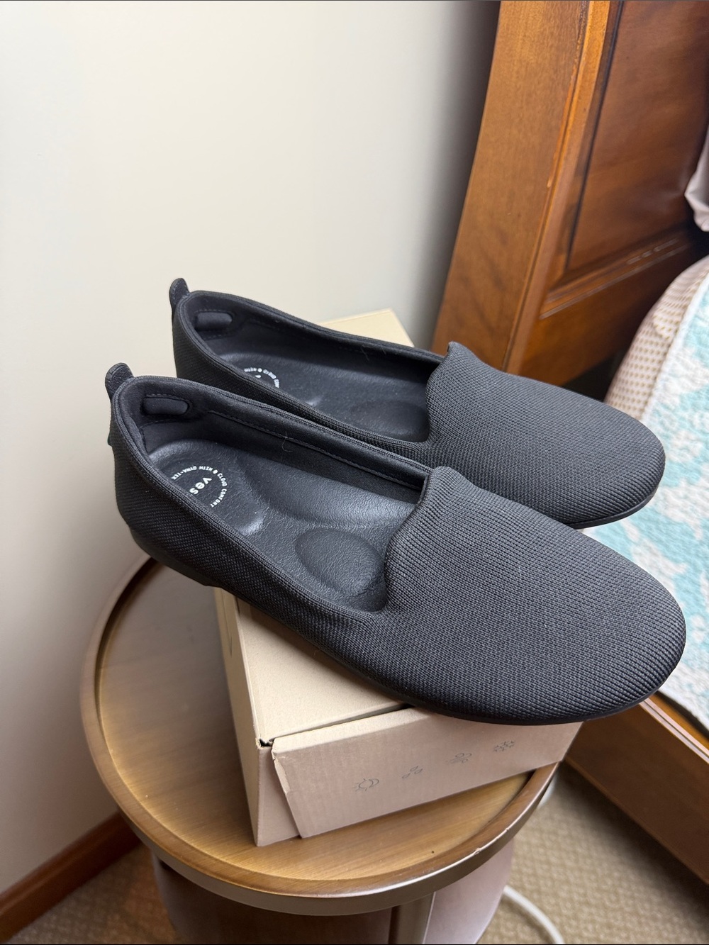 Women's Vessi Waterproof Black Slip-On Knit Comfort Shoes Size 8.5
